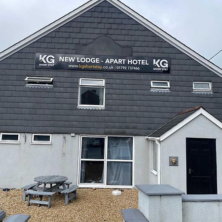 The New Lodge Pontardawe エクステリア 写真